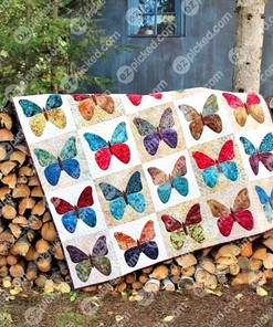Colorful Wings Personalized Quilt Blanket Bedding Set for Bedroom Decor and Family Gifts