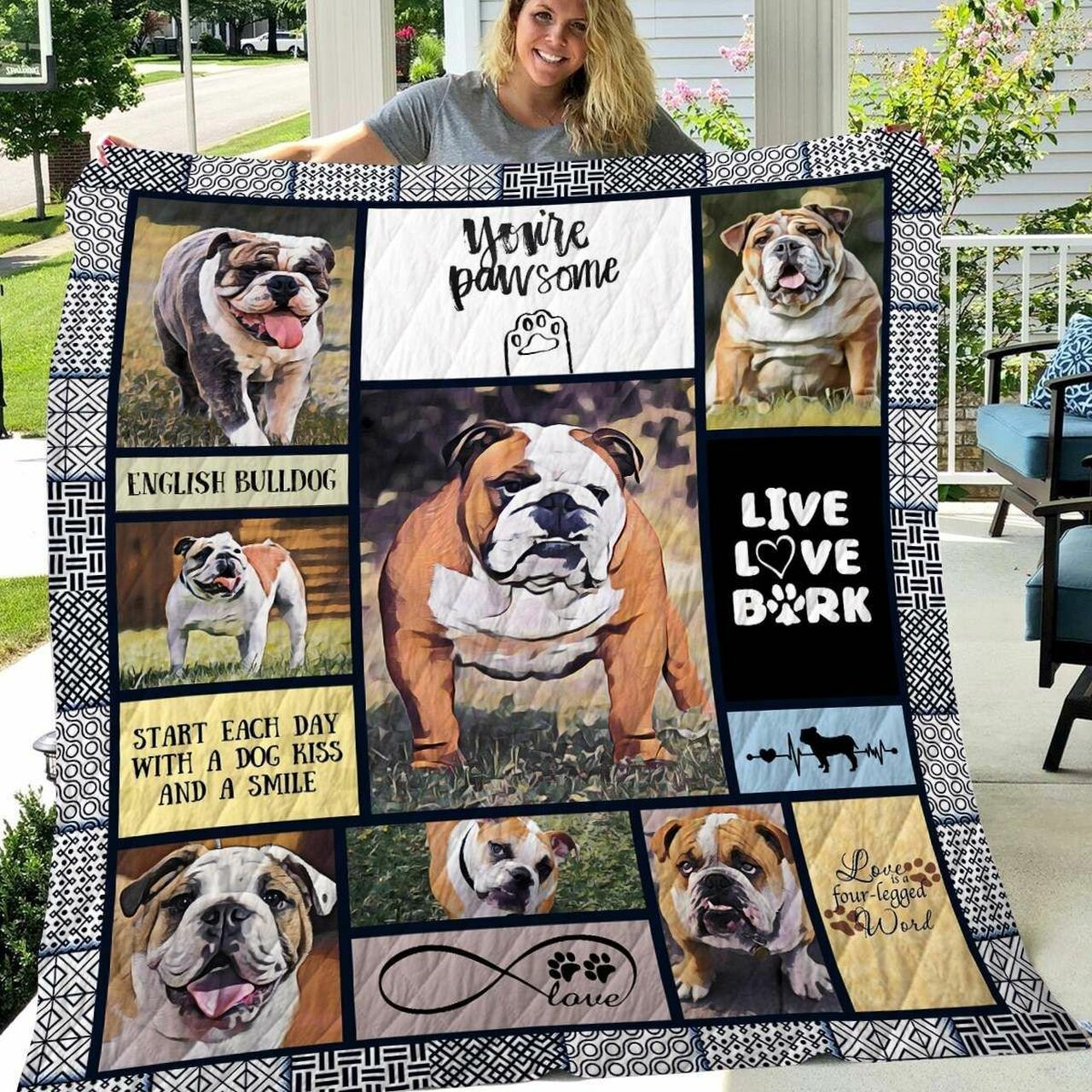 Lick Their Feet Bulldog Personalized Quilt Bedding Set, Great for Bedroom Decor and Family Gifts