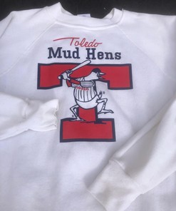 Vintage Style 1980s Toledo Mud Hens Rare Drop Shoulder T-Shirt Sweatshirt Hoodie Full Size Gifts for NCAA