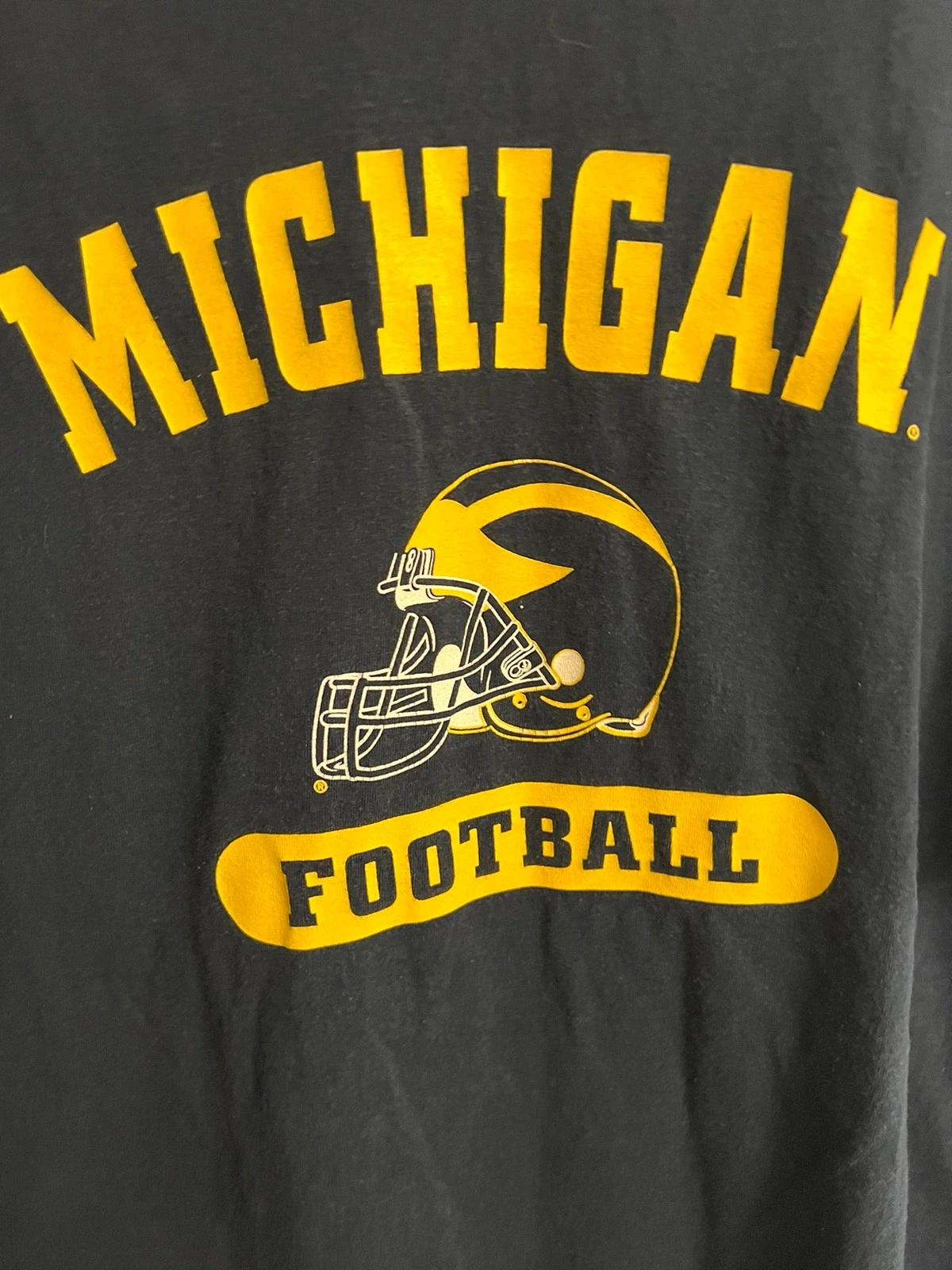 Vintage Style Michigan Football Graphic Hoodie Sweatshirt Crewneck Sweatshirt Full Size Gifts for Fans - Image 2