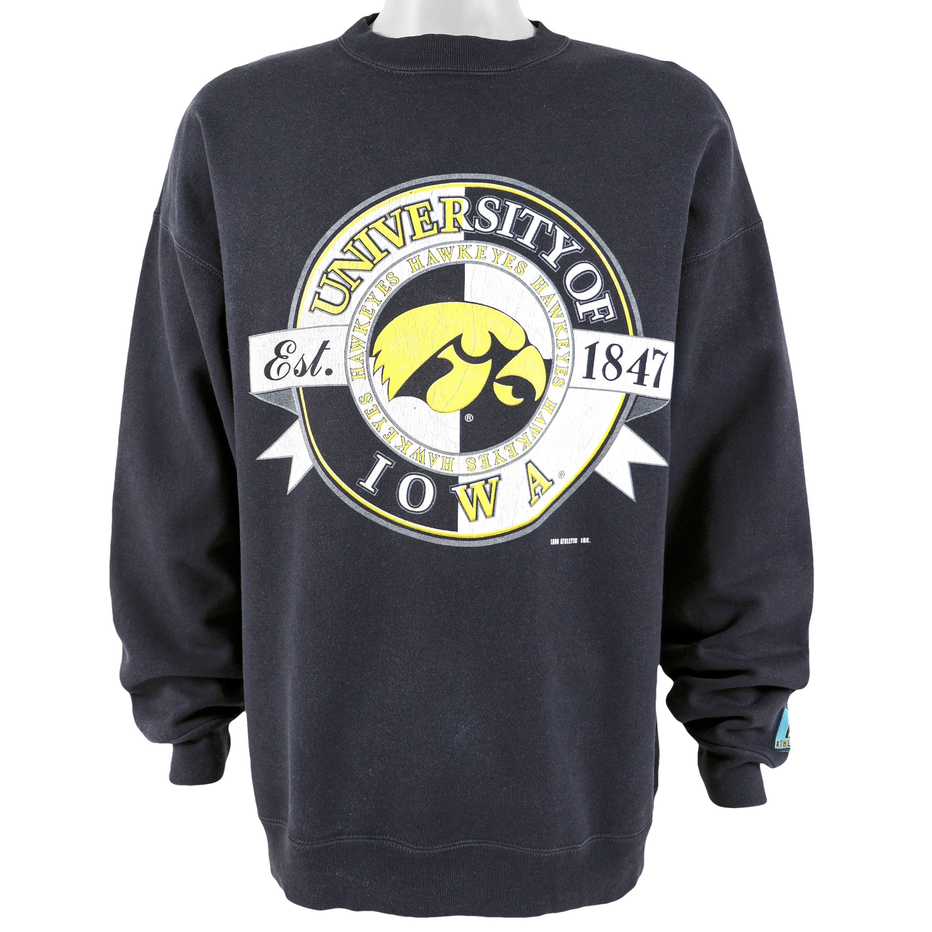 NCAA University of Iowa Hawkeyes Crew Neck Sweatshirt 1990s Vintage Style Hoodie Shirt Reprinted Full Size Gifts for Fans