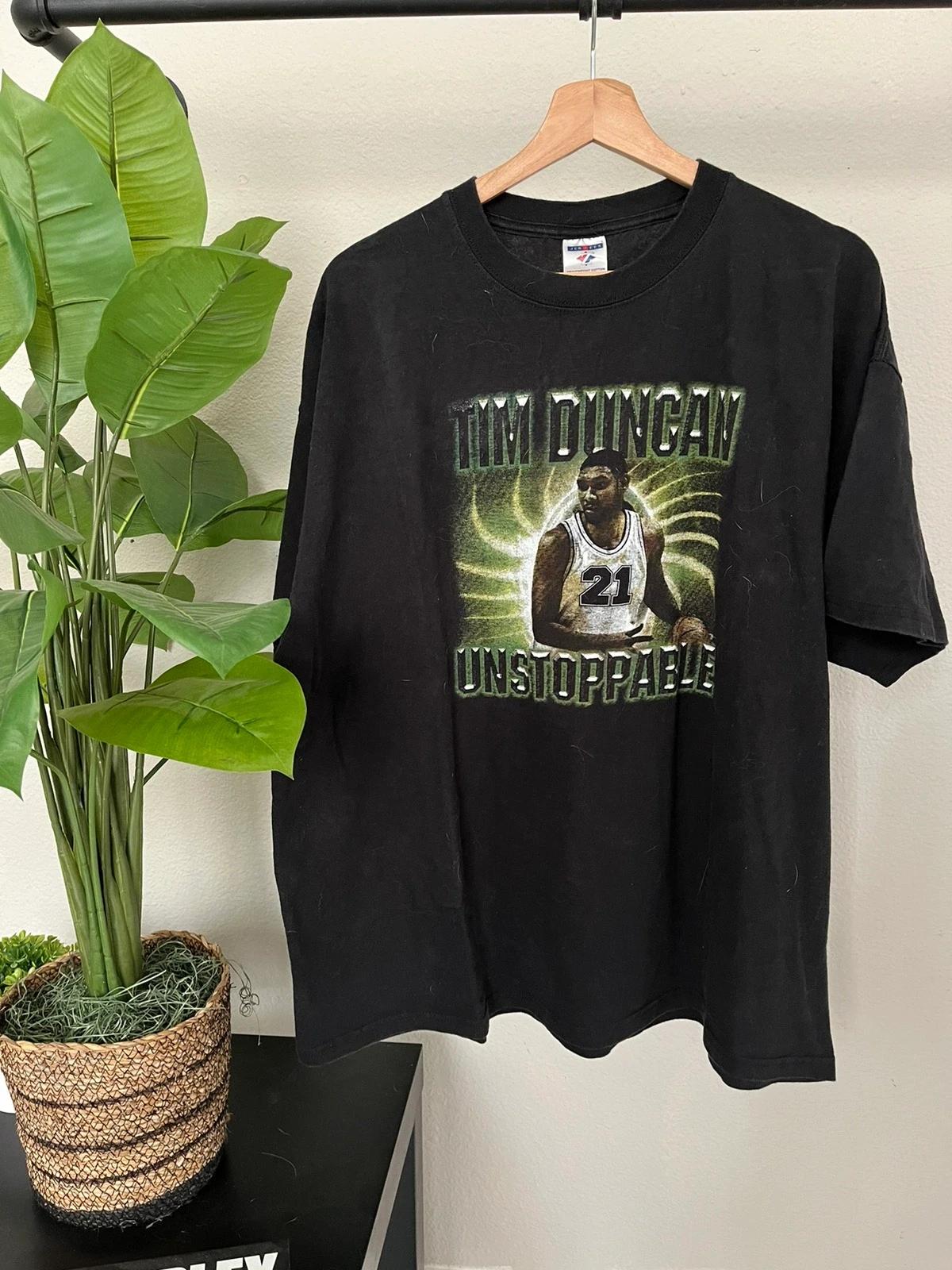 Vintage Style San Antonio Spurs Tim Duncan NBA Playoffs Shirt Sweatshirt Hoodie Reprinted Full Size Gifts for NBA Fans