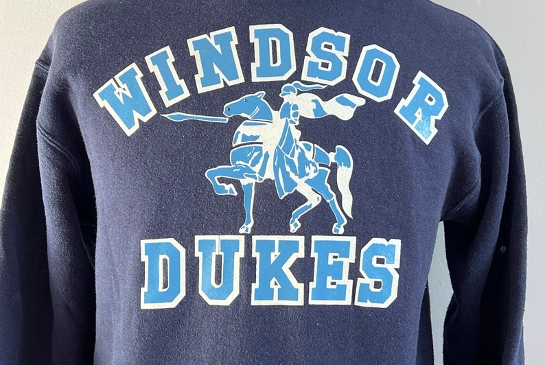 Vintage 1980s Windsor Dukes Sports Blue Russell Athletic Hoodie Sweatshirt Hoodie Shirt Gifts for Fans - Image 2