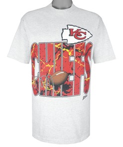 Nfl Kansas City Chiefs Single Stitch T-Shirt 1990s Vintage Style Hoodie Sweatshirt Reprinted Full Size Gifts for Fans