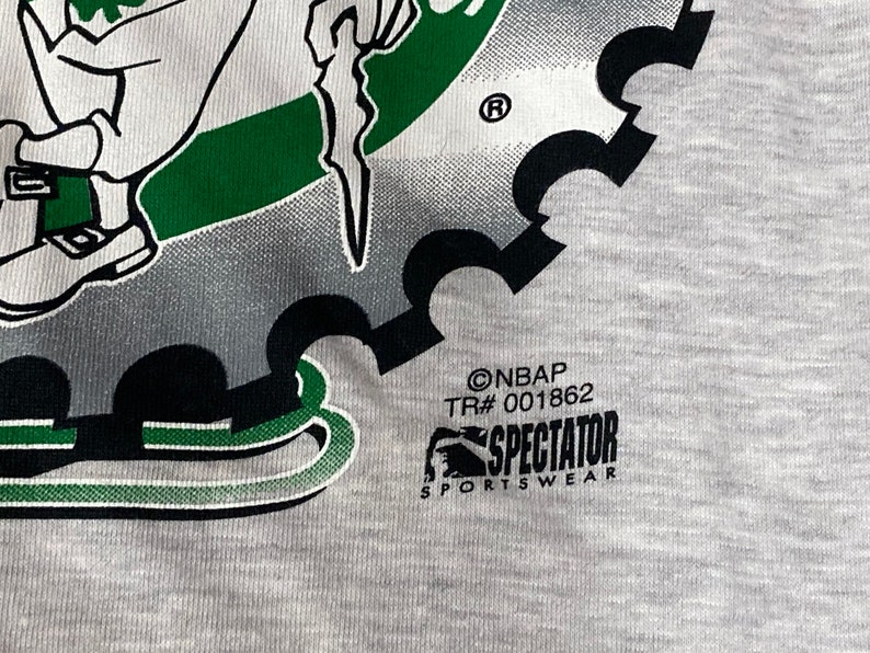 Deadstock W Tags 90s Vintage Boston Celtics Shirt, Hoodie, Sweatshirt Hoodie Shirt Gifts for Fans NBA Tee - Image 4