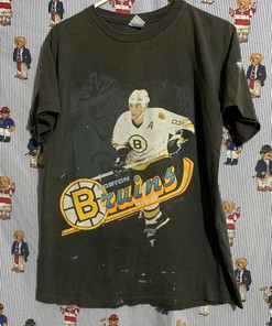 Vintage Style Boston Bruins Distressed T-Shirt Sweatshirt Pullover Hoodie Reprinted Full Color Full Size