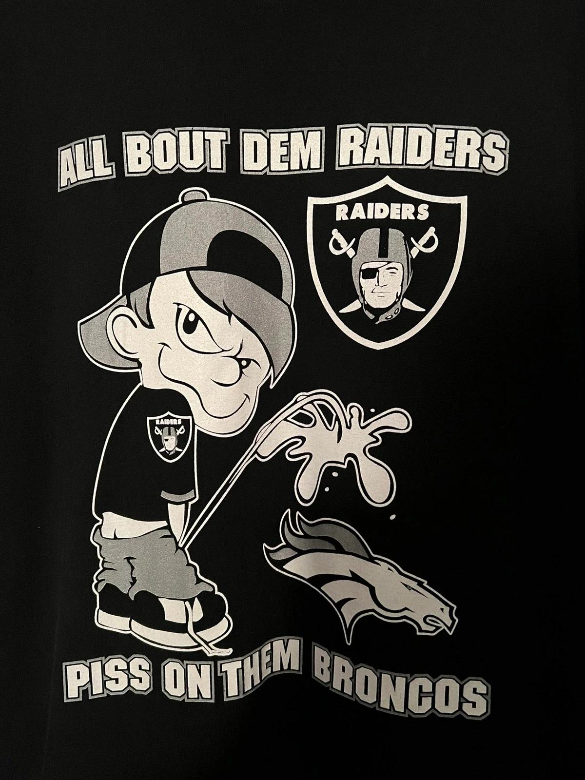 Vintage Style 00s NFL Oakland Raiders Shirt Hoodie Sweatshirt Reprinted Gifts for NFL Fans - Image 2