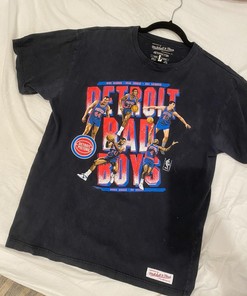 Vintage Style NBA Detroit Pistons Bad Boys Shirt Hoodie Sweatshirt Reprinted Full Size Gifts for NBA Fans