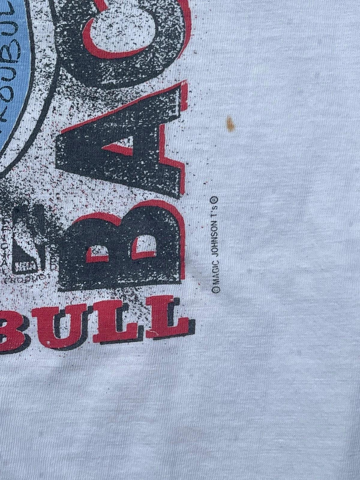 1992 Vintage Style NBA Chicago Bulls Back To Back Shirt Hoodie Sweatshirt Reprinted Full Size Gifts for NBA Fans - Image 3
