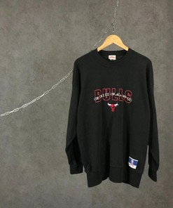 Chicago Bulls NBA Vintage Style Center Logo Shirt Hoodie Sweatshirt Reprinted Full Size Gifts for NBA Fans