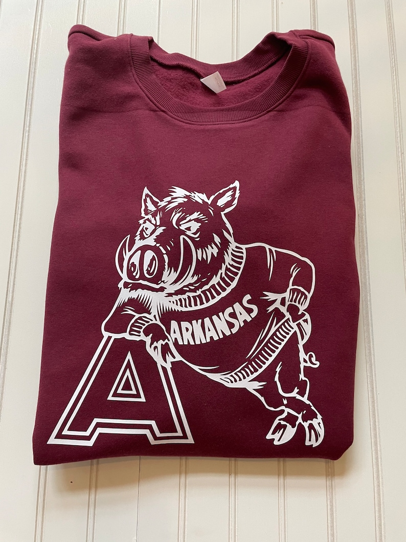 Vintage Razorback Sweatshirt-Unisex Adult Arkansas Sweatshirt, Hoodie Hogs Shirt for Fans, Arkansas Razorbacks Hoodie - Image 3