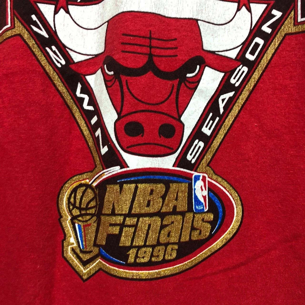 Vintage Style 90's Chicago Bulls Shirt NBA Shirt Hoodie Sweatshirt Reprinted Full Size Gifts for NBA Fans - Image 3