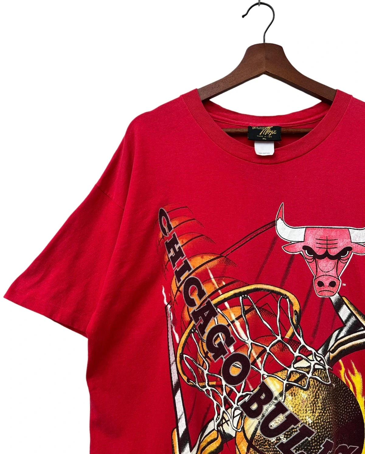 Vintage Style Chicago Bulls Shirt Hoodie Sweatshirt Reprinted Full Size Gifts for NBA Fans - Image 2