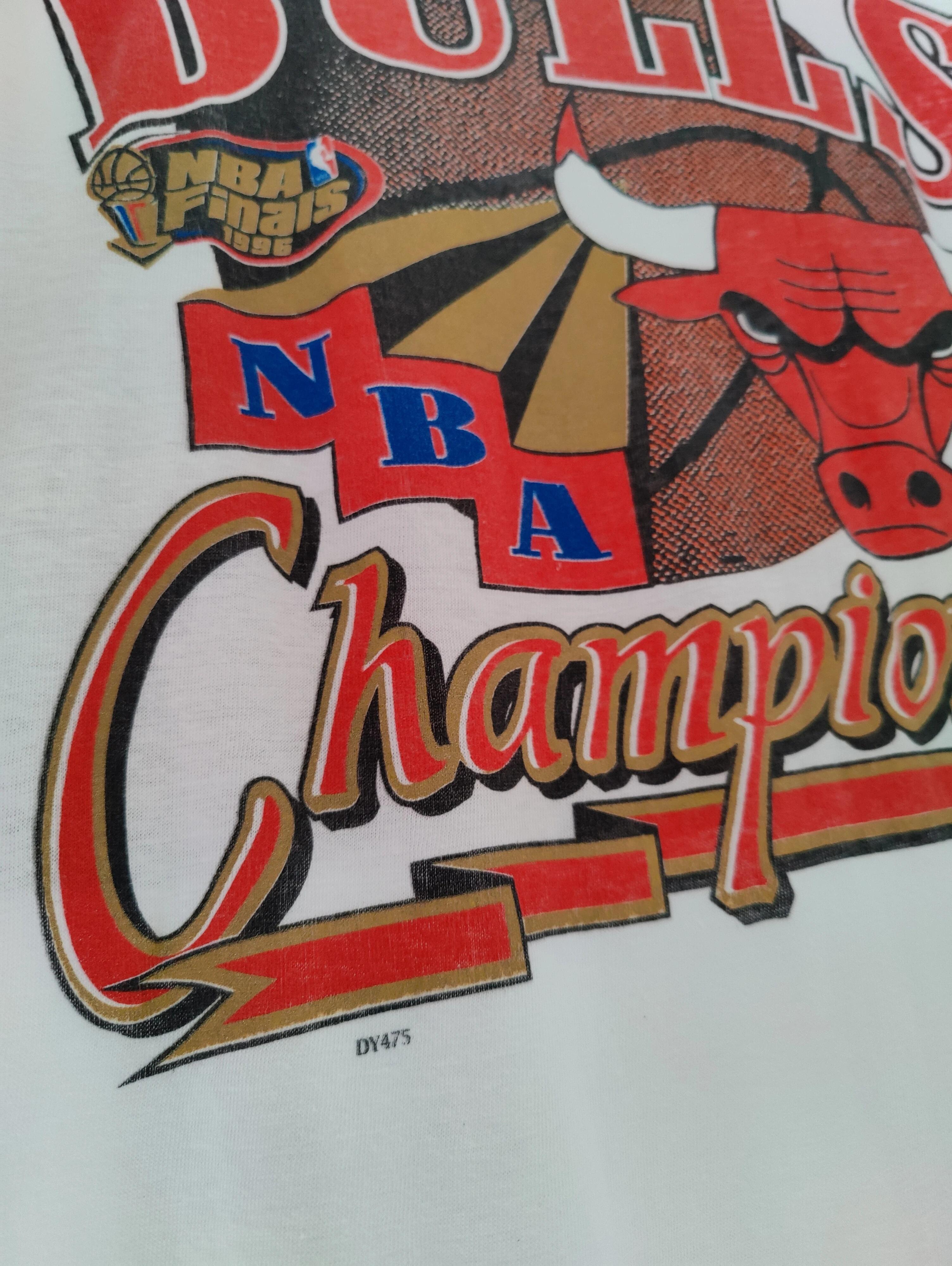 Vintage Style 90s - NBA Final 1996 - Chicago Bulls Shirt Hoodie Sweatshirt Reprinted Full Size Gifts for NBA Fans - Image 3