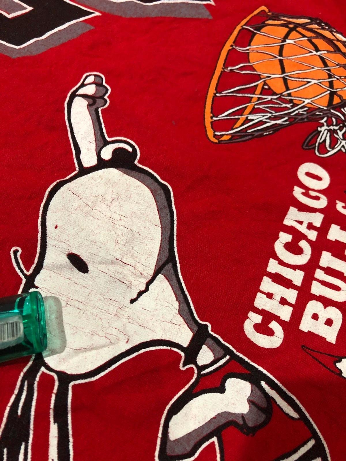 Vintage Style NBA Chicago Bulls Snoopy Shirt Hoodie Sweatshirt Reprinted Full Size Gifts for NBA Fans - Image 4