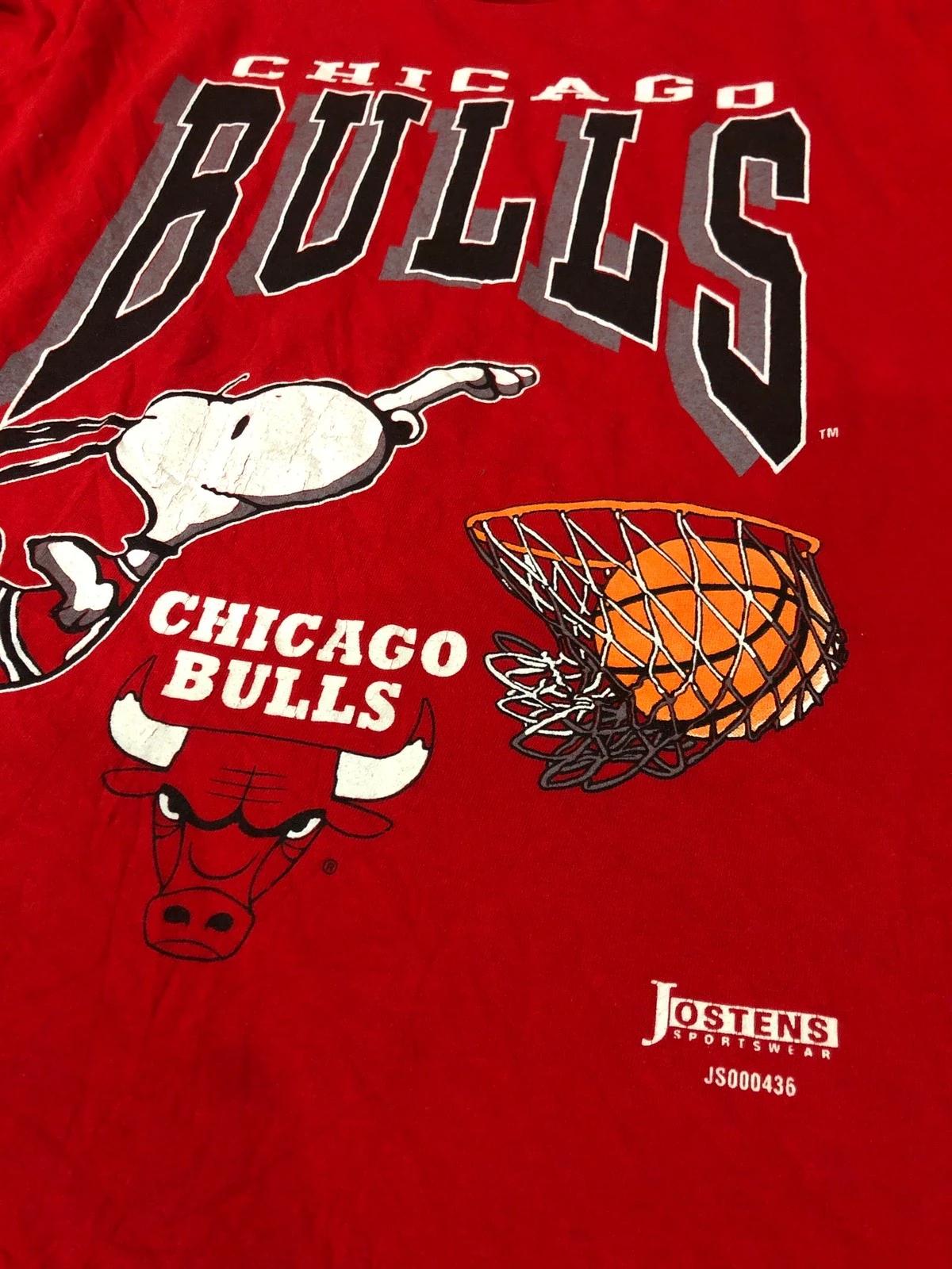 Vintage Style NBA Chicago Bulls Snoopy Shirt Hoodie Sweatshirt Reprinted Full Size Gifts for NBA Fans - Image 3