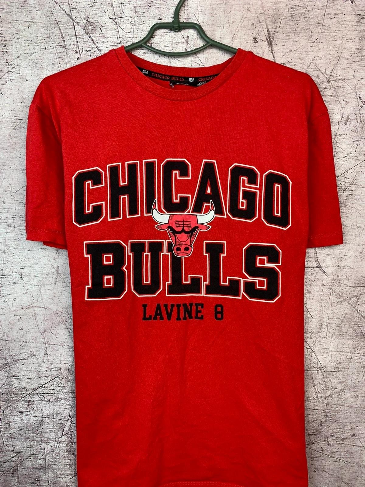 Vintage Style 90s’ Chicago Bulls Shirt Hoodie Sweatshirt Reprinted Full Size Gifts for NBA Fans