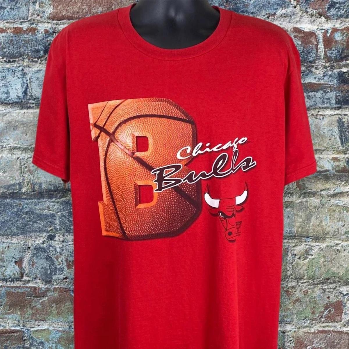 Vintage Style 00s NBA Chicago Bulls Basketball Shirt Sweatshirt Hoodie Reprinted Full Size Gifts for NBA Fans