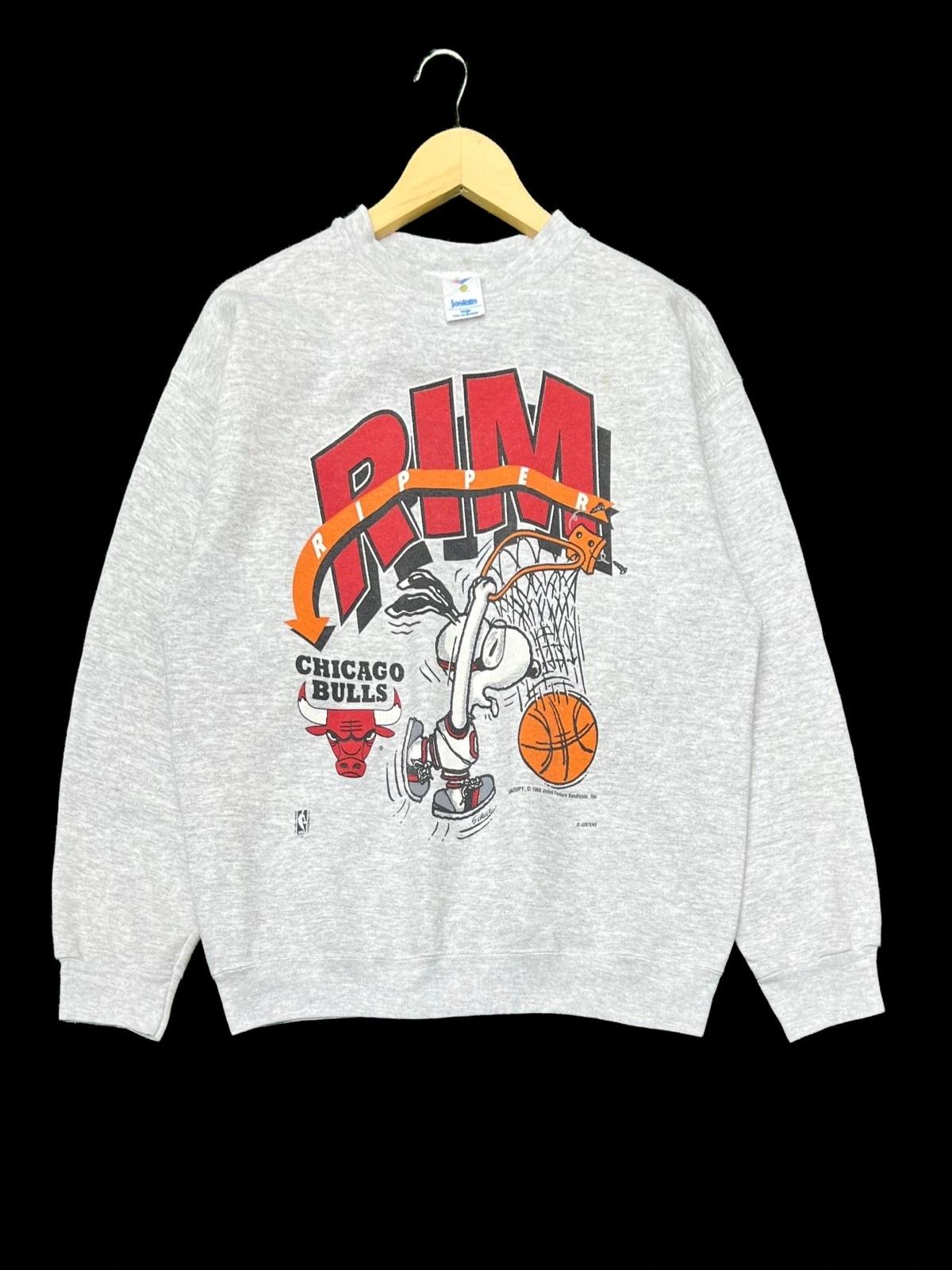 Vintage Style NBA Chicago Bulls X Snoopy 1958S Shirt Hoodie Sweatshirt Reprinted Gifts for NBA Fans