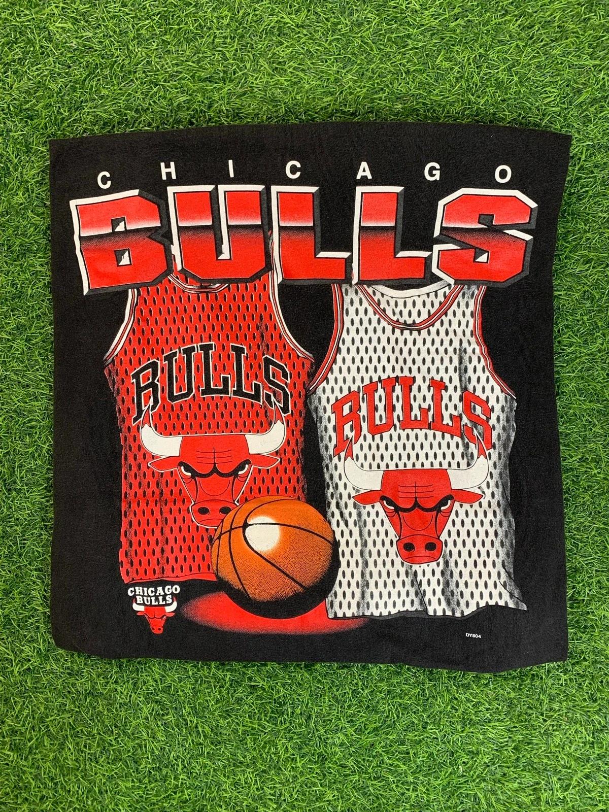 Vintage Style 90's Chicago Bulls Graphic Shirt Sweatshirt Hoodie Reprinted Full Size Gifts for NBA Fans - Image 2