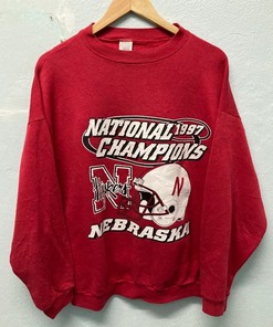 University of Nebraska Cornhuskers Vintage Style Sweatshirt, CrewneckNotre Dame Sweater Gifts for Fans And NCAA Fans