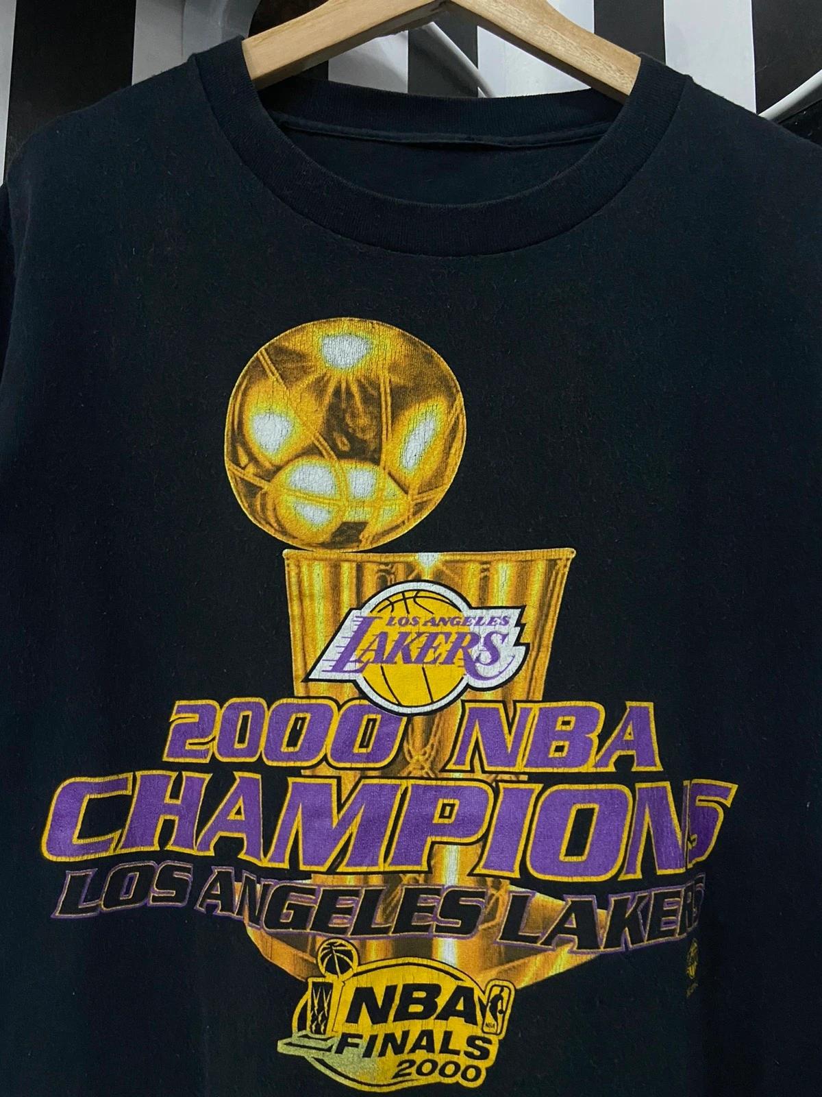 Vintage Style L.A. Lakers 2000 NBA Champion Single Stitch Boxy Shirt Hoodie Sweatshirt Reprinted Full Size Gifts for NBA Fans - Image 2