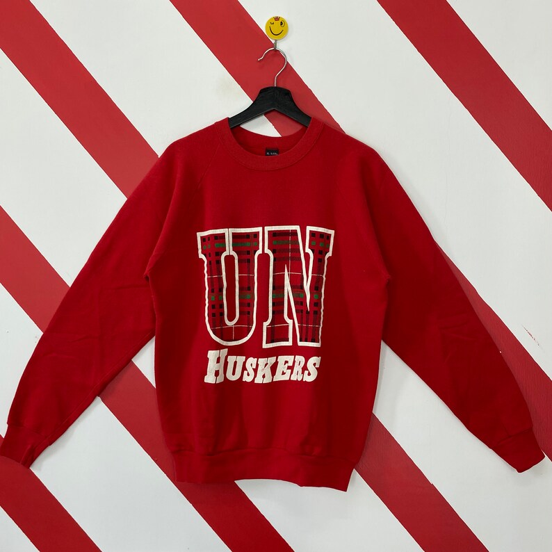 Vintage 90s University Nebraska Sweatshirt Nebraska Crewneck Nebraska Cornhuskers Sweater