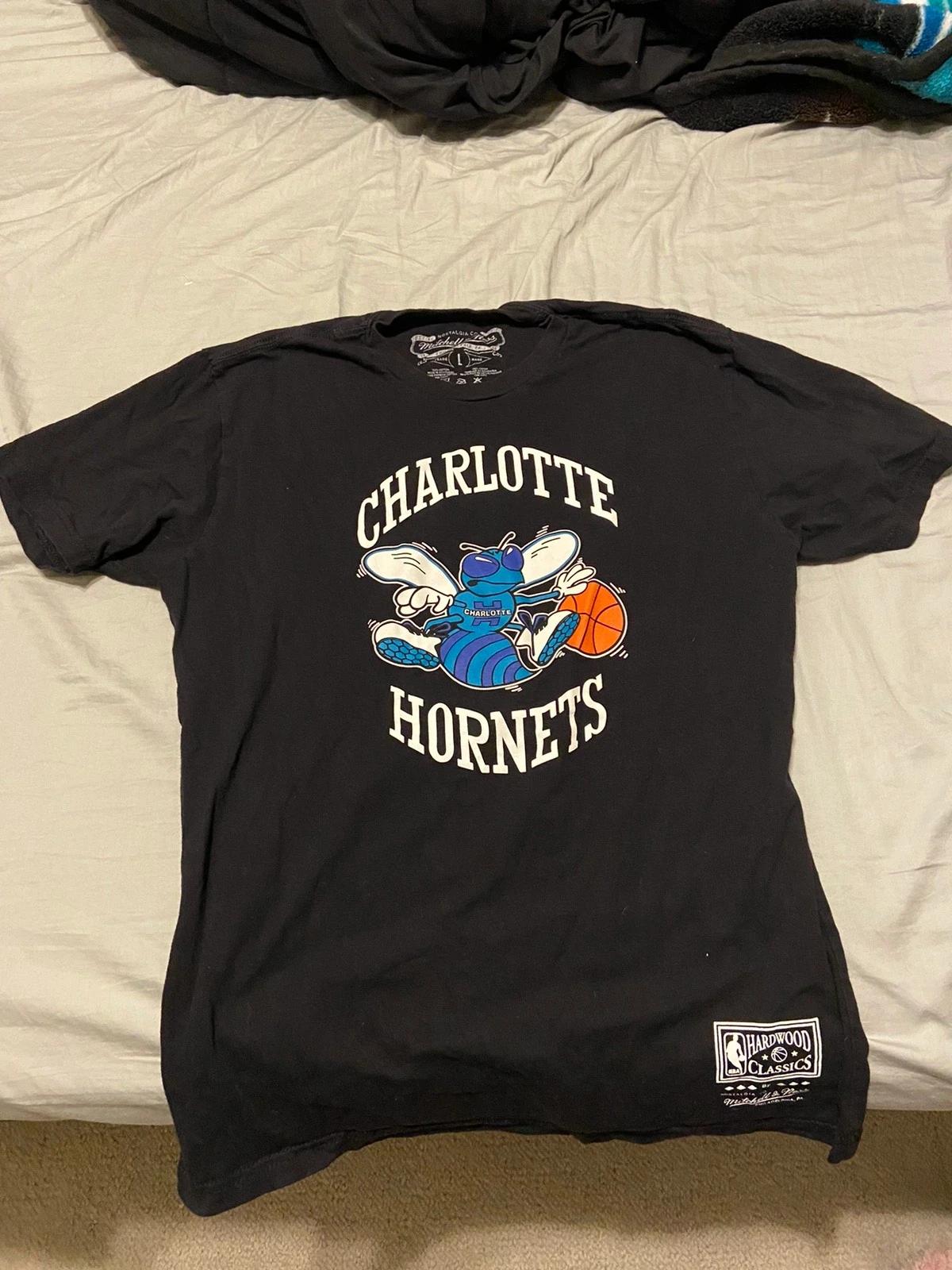 Vintage Style Mitchell And Ness Charlotte Hornets Shirt Hoodie Sweatshirt Reprinted Full Size Gifts for NBA Fans