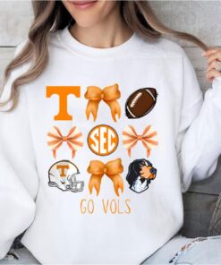 Tennessee Volunteers Game Day Sweatshirt - Vintage Sports Fan Crewneck