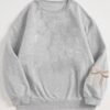 Stylish Women's Butterfly Print Crew Neck Pullover – Casual Long Sleeve Sweatshirt for Spring & Fall