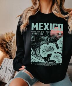 Gulf of Mexico Vintage Map Shirt - Retro Golfo de México 1550 Art Tee for Vacation Lovers